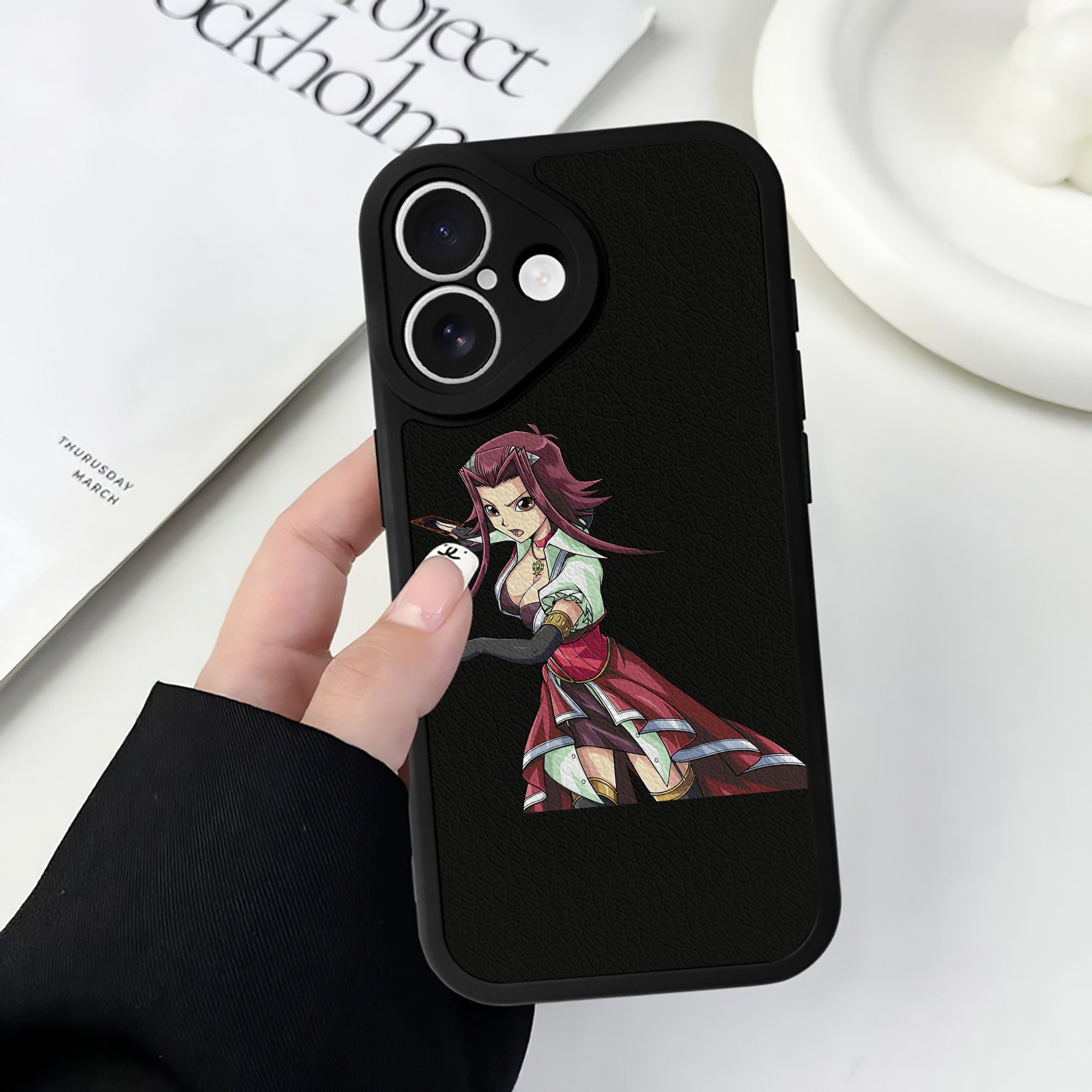 （画像用） 遊☆戯☆王 Yu-Gi-Oh! 【iPhone 16シリーズ対応】シリコンスマホケース（レザー調） 材質：シリコン